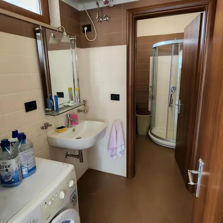 Kalpazo Rental Vila 313 Tirana דירה