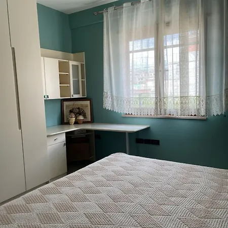 Kalpazo Aviation Apartament *