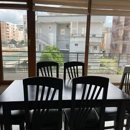 Kalpazo Aviation Apartament *