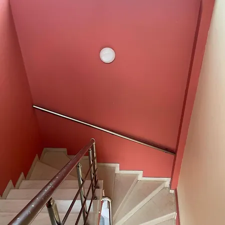 Kalpazo Rental Vila 313 Tirana טיראנה